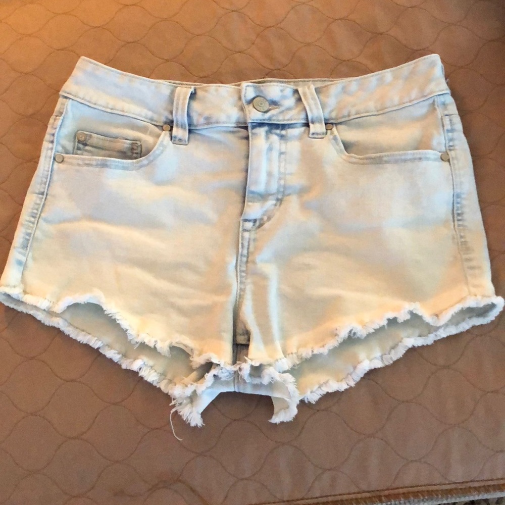 Light denim jean shorts